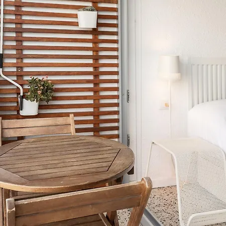 Welcs Estudio 120 Emp Cerca Del Mar * Empuriabrava